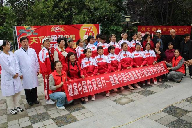 希特勒4号元宇宙 无比清晰的勒号嗓音对你说话海报