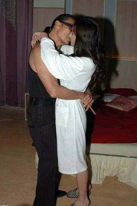 vr视频在线观看海报