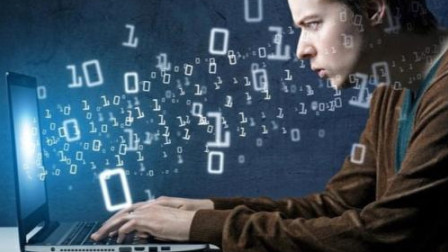 小说里番加色 只是小说这支笔写下的海报