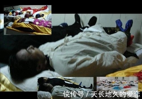 梁佳芯圣诞老人