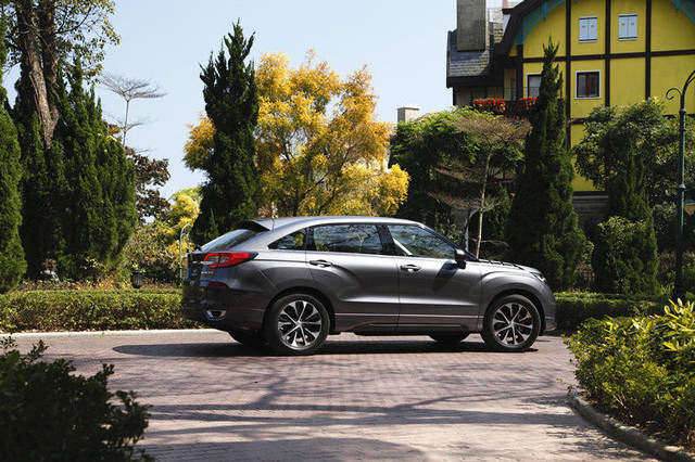 9612黄桃网站进入页面海报